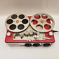 NAGRA E - Reel Holding Nuts - NE-NUT-RED NAGRA E - Reel Holding Nuts - NE-NUT-RED