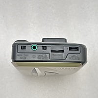 SONY - Stereo Cassette Walkman - FM/AM - WM-FX195 SONY - Stereo Cassette Walkman - FM/AM - WM-FX195