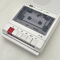 VAC - Retro Stereo Cassette Player Walkman with Bluetooth & USB Playback - RCP-BU-WT VAC - Retro Stereo Cassette Player Walkman with Bluetooth & USB Playback - RCP-BU-WT
