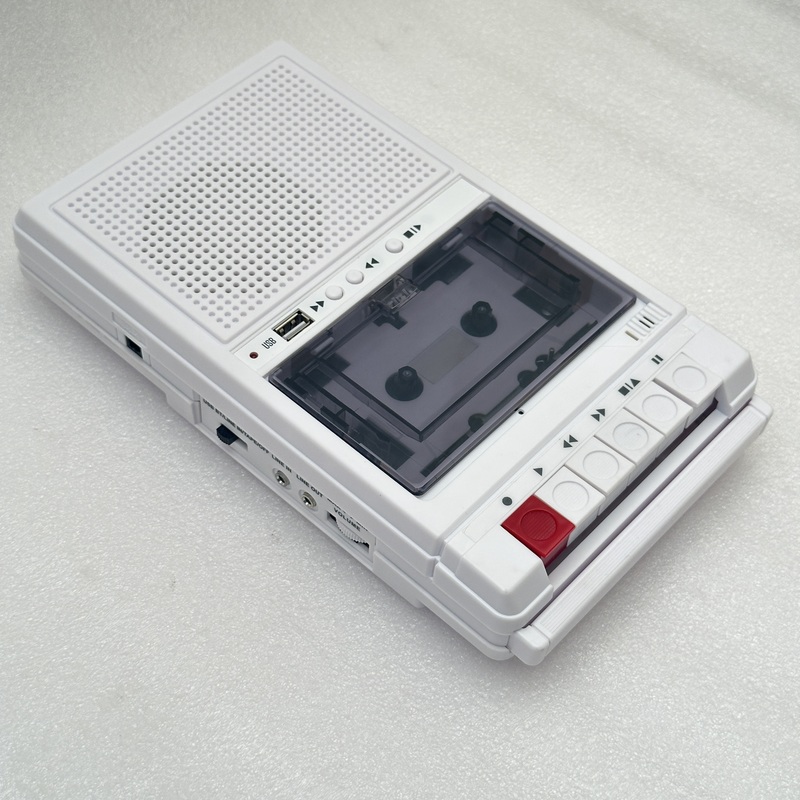 VAC - Retro Stereo Cassette Player Walkman with Bluetooth & USB Playback - RCP-BU-WT VAC - Retro Stereo Cassette Player Walkman with Bluetooth & USB Playback - RCP-BU-WT
