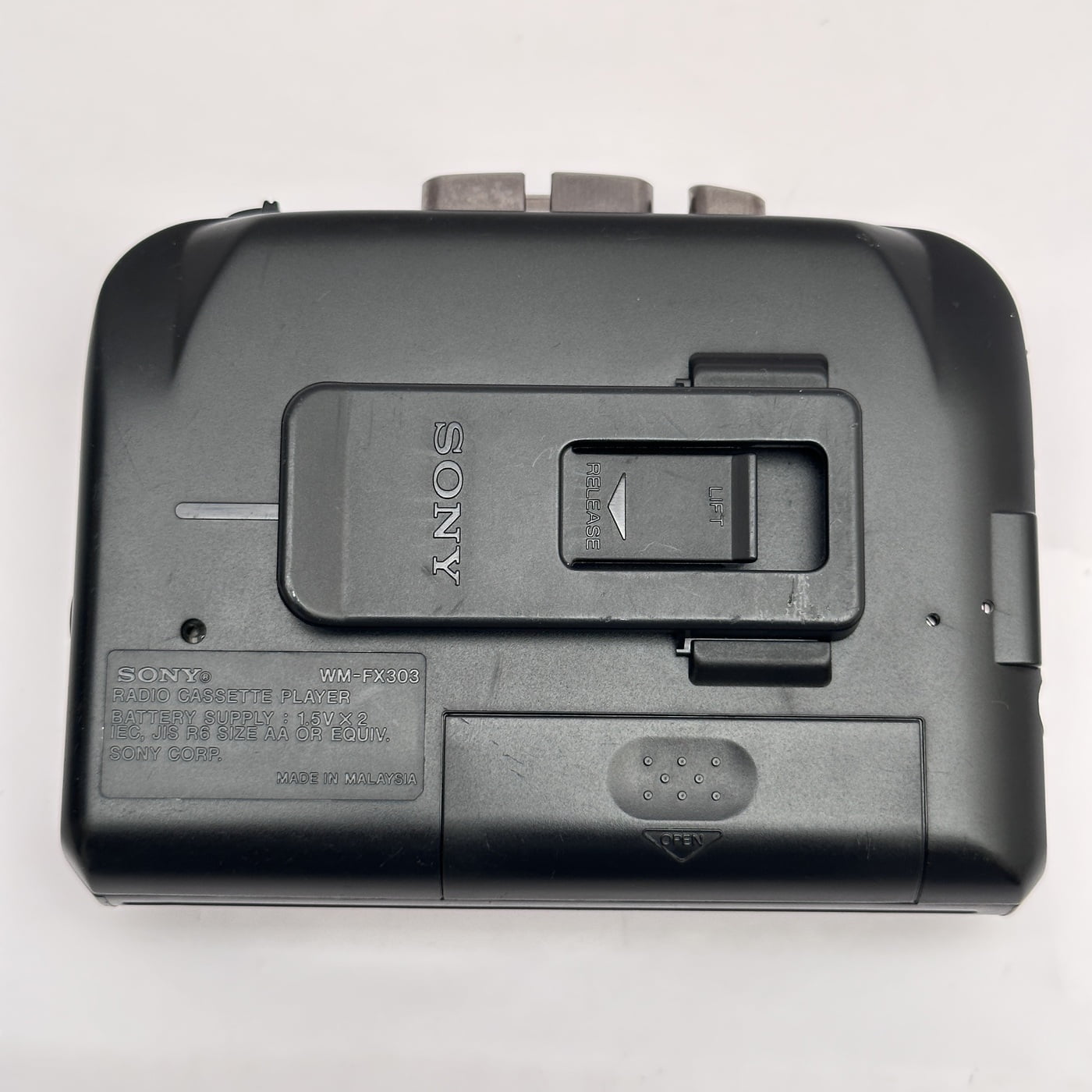 SONY - Stereo Cassette Walkman - FM/AM - WM-FX303