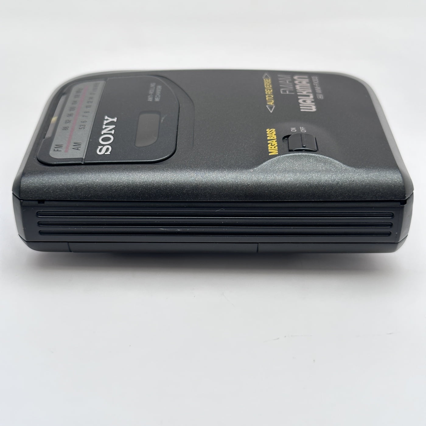 SONY - Stereo Cassette Walkman - FM/AM - WM-FX303