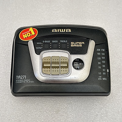 AIWA - Stereo Radio Cassette Player - Walkman - TA271