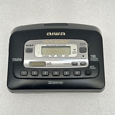 AIWA - Auto Reverse Stereo Cassette Player - Walkman - TX656