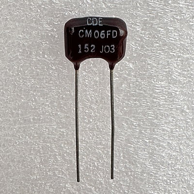 CDE - Mica Capacitors 1500pF 500V 5% Radial-Leaded - CM06FD152JO3