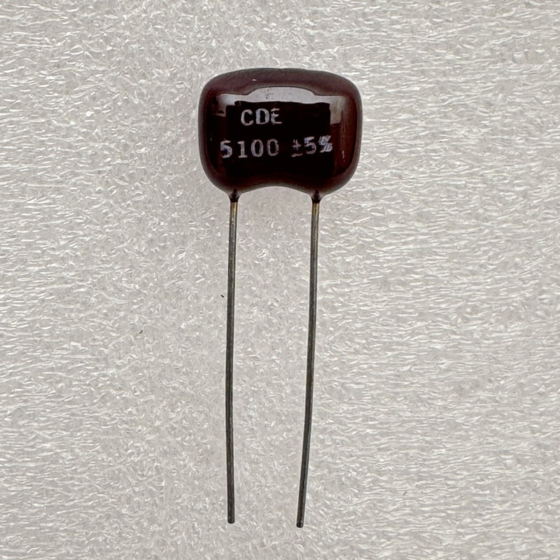 CDE - Silver Mica Capacitors 5100pF 500V 5% Radial-Leaded - CDE5100