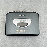SONY - Cassette Walkman - FM/AM Dolby B NR - WM-EX344 SONY - Cassette Walkman - FM/AM Dolby B NR - WM-EX344